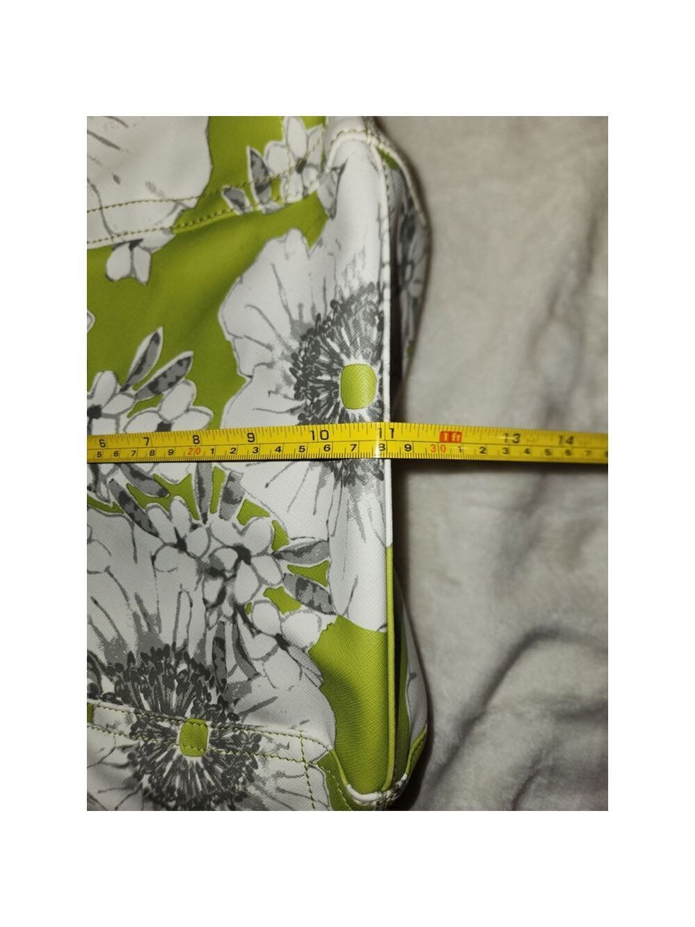 Tyler Rodan Green White Floral Tote Bag - Picture 7 of 9